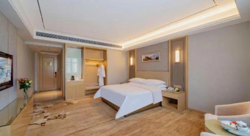 Bed in Vienna Hotel Guangdong Shaoguan Shaonan Avenue