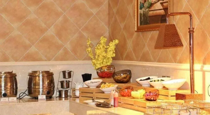 Vienna Hotel Guangdong Shaoguan Shaonan Avenue