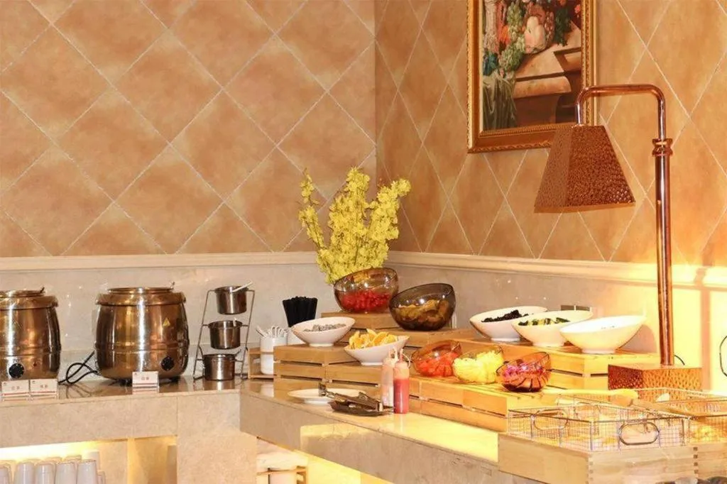 Vienna Hotel Guangdong Shaoguan Shaonan Avenue