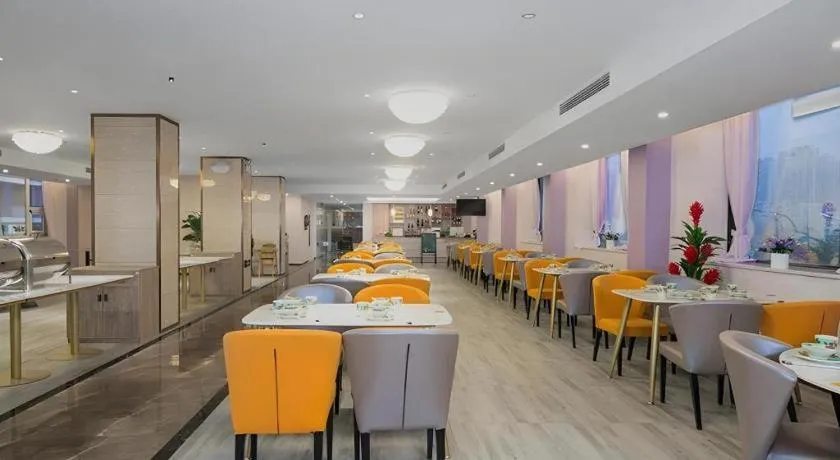 Vienna Hotel Shandong Qingdao Taidong Pijiu Street Liaoning Road