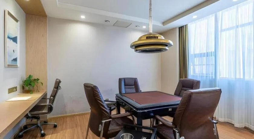 Vienna Hotel Hunan Huaihua Xupu Wanda Plaza