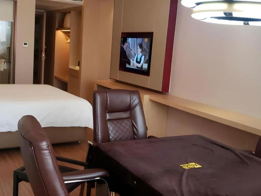 Bed in Vienna Hotel Hunan Huaihua Xupu Wanda Plaza