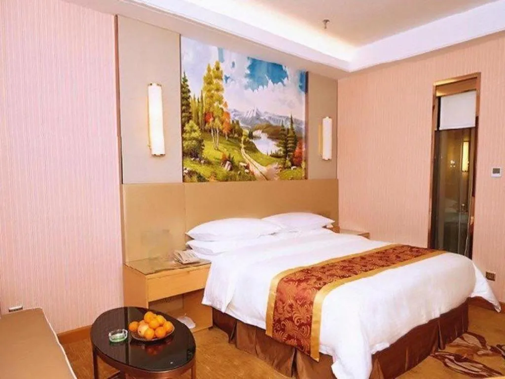 Bed in Vienna Hotel Shandong Qufu Sankong Landscape