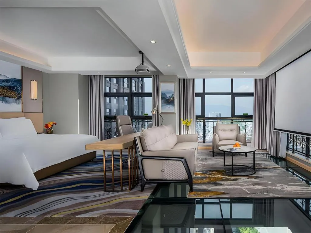 Vienna Hotel Shaanxi Hanzhong Central Square High-Speed Railway Station