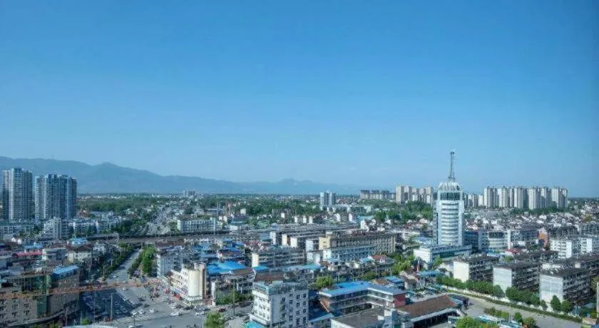 Vienna Hotel Shaanxi Hanzhong Central Square High-Speed Railway Station