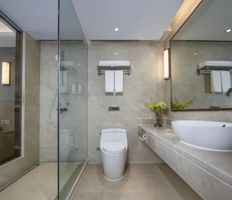 Vienna Hotel Shaanxi Hanzhong Central Square High-Speed Railway Station