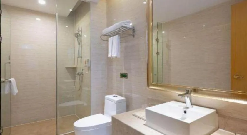 Vienna Hotel Guangzhou North Station Huaguoshan Metro Station