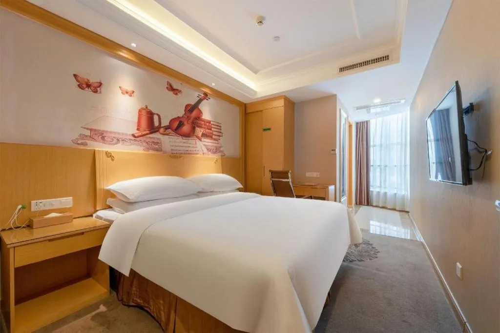 Bed in Vienna Hotel Guangzhou North Station Huaguoshan Metro Station