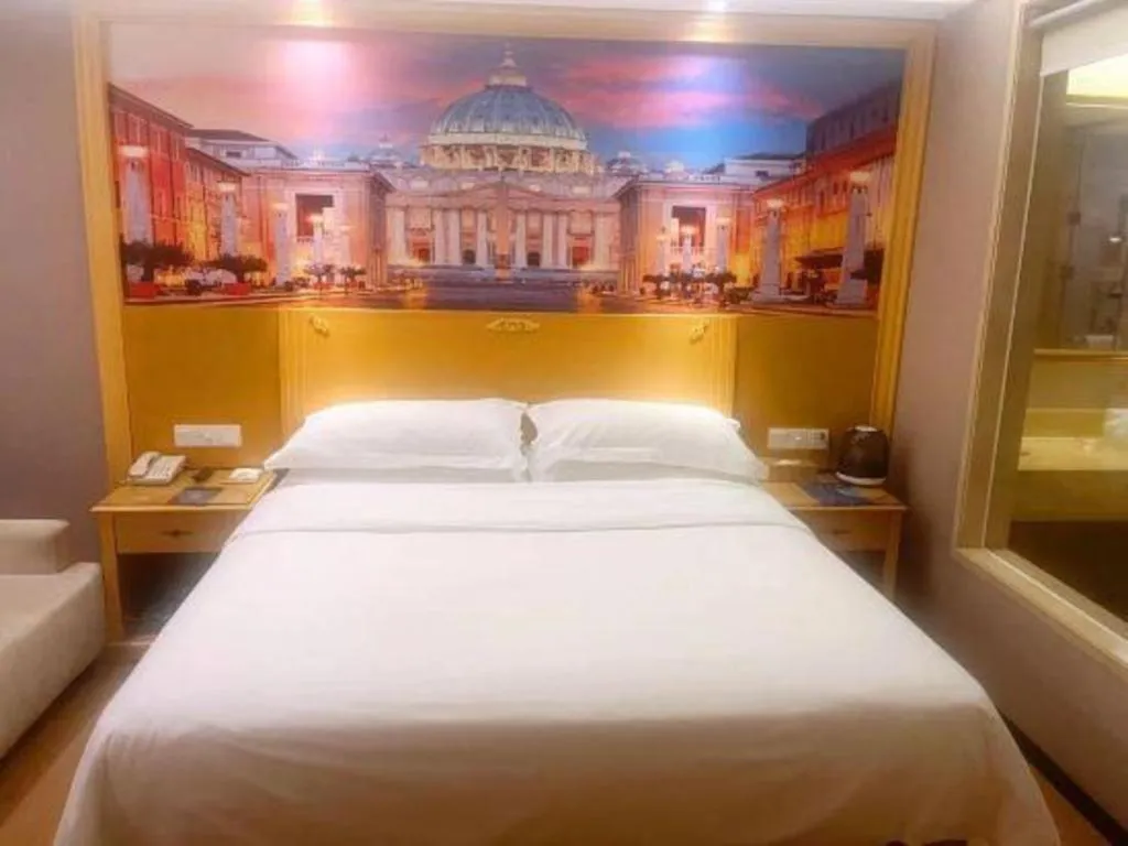 Bed in Vienna Hotel Guangdong Dongguan Zhongtang Qunying Road