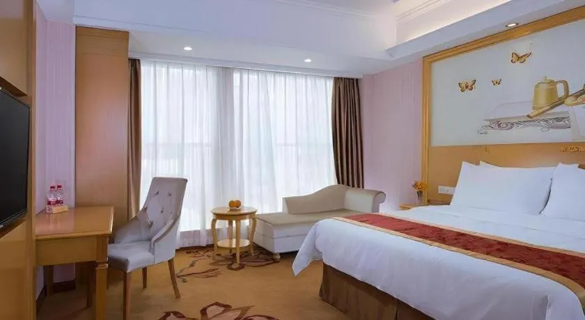 Bed in Vienna Hotel Guangdong Dongguan Zhongtang Qunying Road