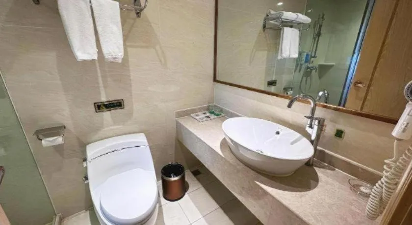 Vienna Hotel Guangdong Zhongshan South Area Passenger Station