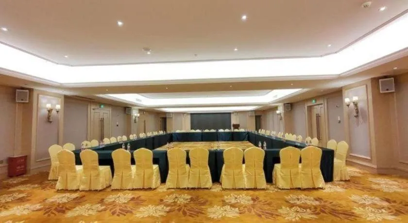 Vienna Hotel Guangdong Zhongshan South Area Passenger Station