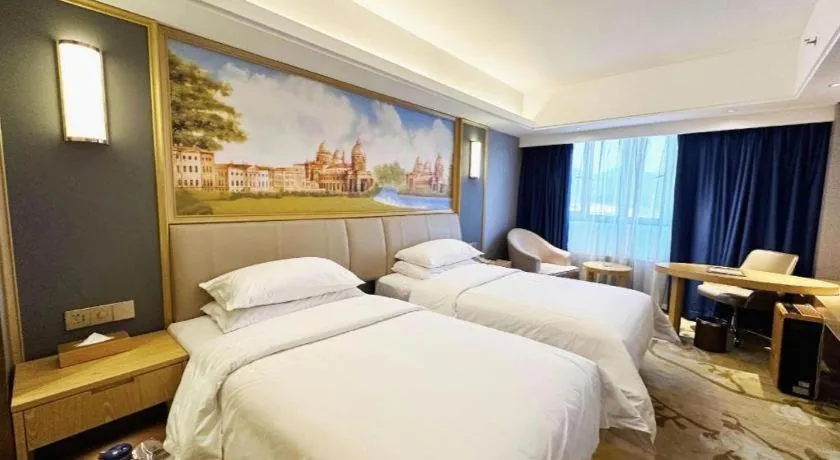Bed in Vienna Hotel Guangdong Zhongshan South Area Passenger Station