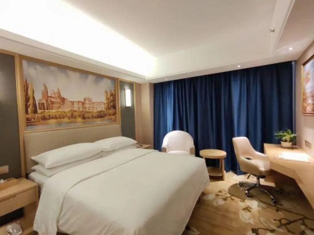 Bed in Vienna Hotel Guangdong Zhongshan South Area Passenger Station