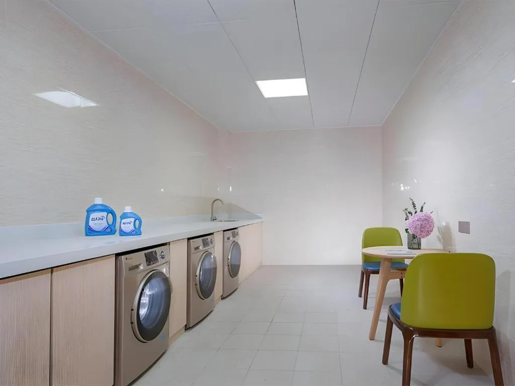 Vienna Hotel Guangdong Foshan Shunde Longjiang Material City