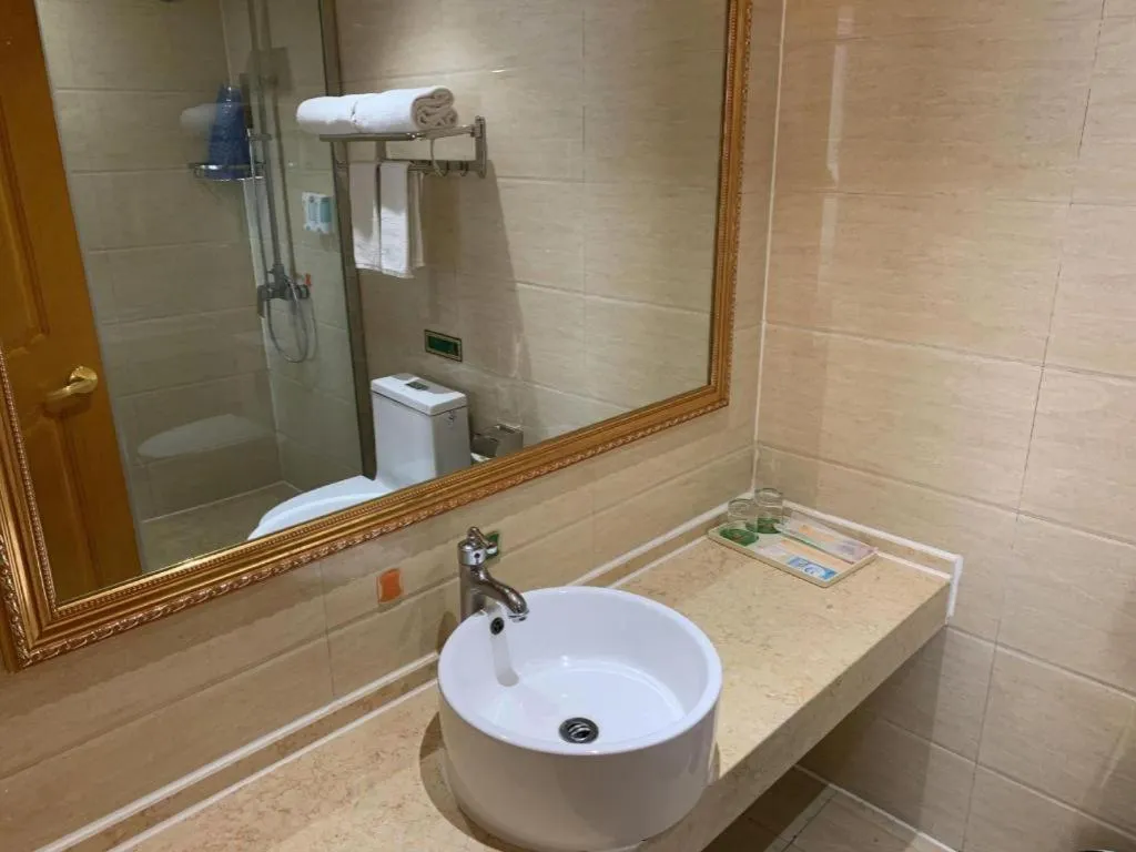 Vienna Hotel Anhui Bozhou Lixin Yuanli Plaza