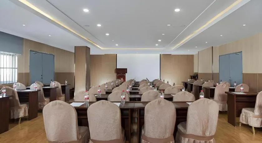 Vienna Hotel Anhui Bozhou Lixin Yuanli Plaza