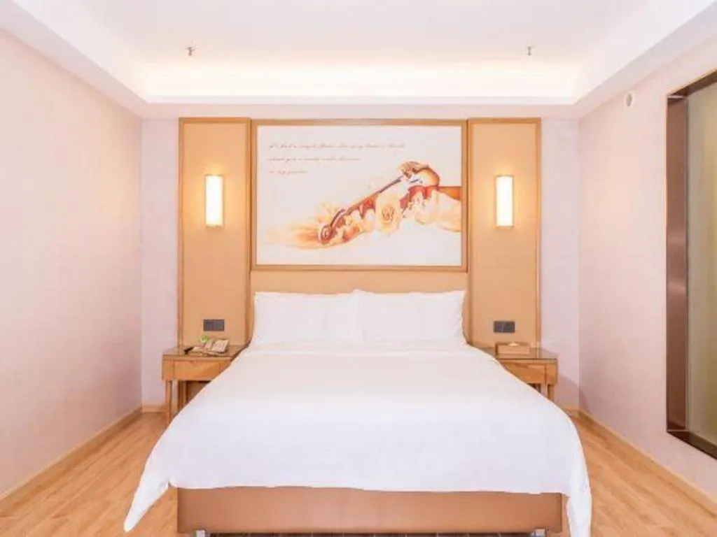 Bed in Vienna Hotel Guangdong Foshan West Station Airport Luocun