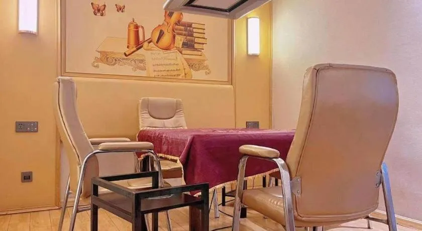 Vienna Hotel Guangdong Foshan West Station Airport Luocun