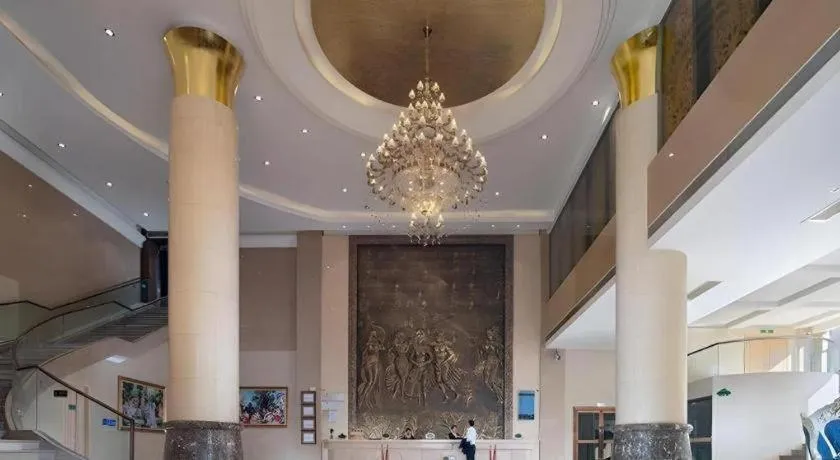 Vienna Hotel Guangdong Foshan West Station Airport Luocun