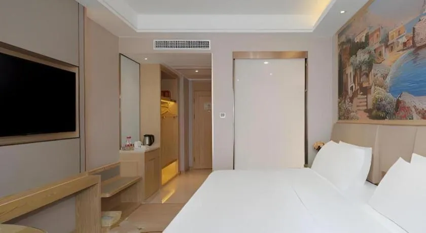 Bed in Vienna Hotel Yunnan Dali Erhai Lake