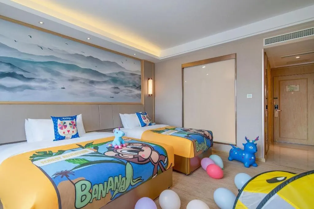 Bed in Vienna Hotel Yunnan Dali Erhai Lake