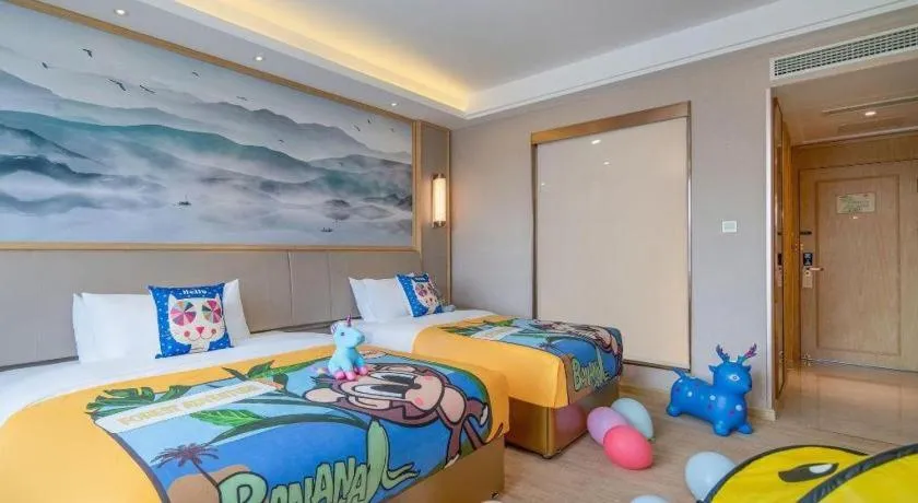 Bed in Vienna Hotel Yunnan Dali Erhai Lake