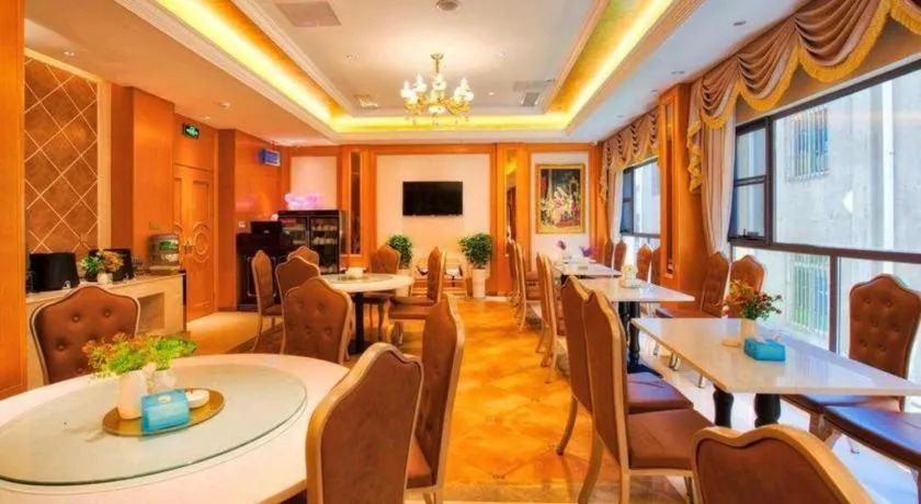 Vienna Hotel Kunming Beijing Road Chuanxin Gulou Metro Station