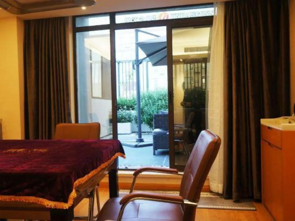 Vienna Hotel Kunming Beijing Road Chuanxin Gulou Metro Station