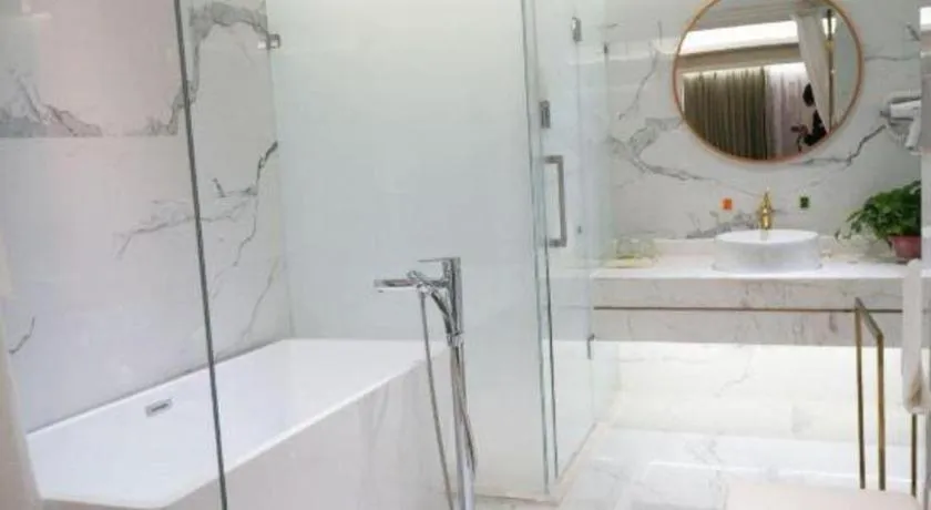 Vienna Hotel Kunming Beijing Road Chuanxin Gulou Metro Station