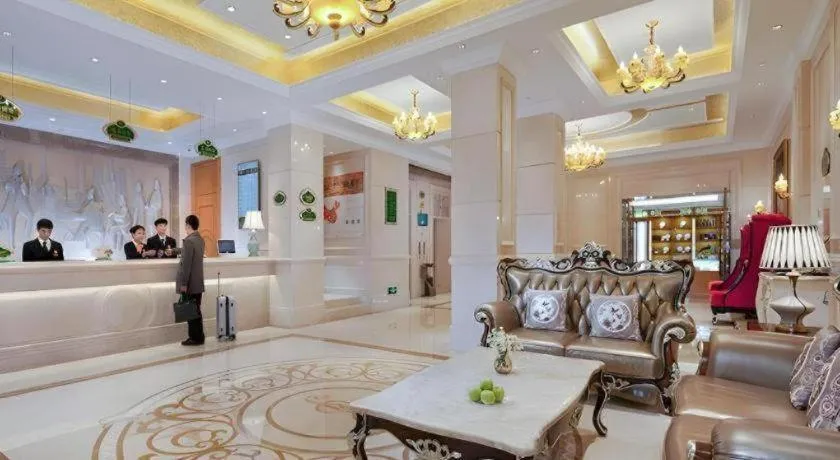 Vienna Hotel Kunming Beijing Road Chuanxin Gulou Metro Station