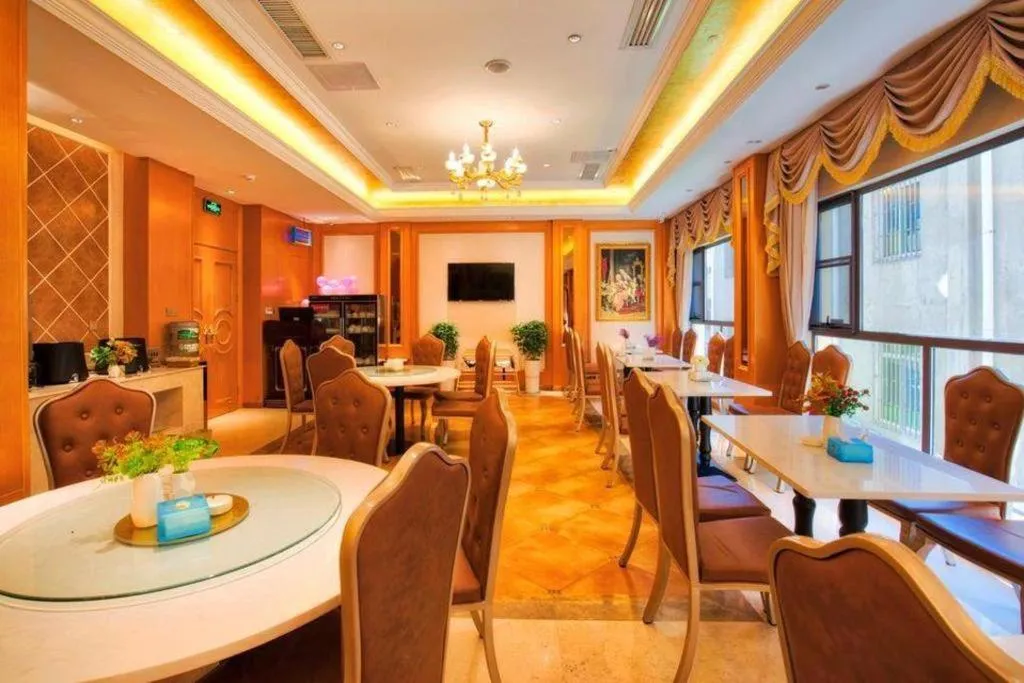 Vienna Hotel Kunming Beijing Road Chuanxin Gulou Metro Station