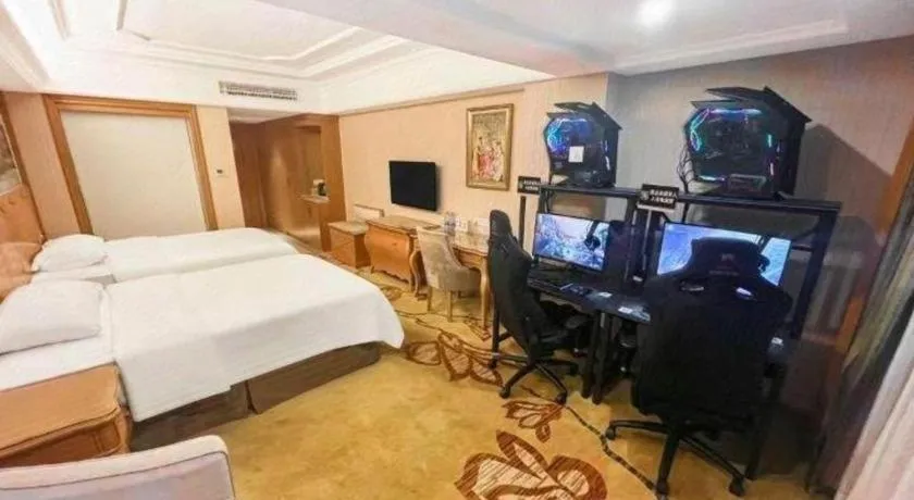 Bed in Vienna Hotel Shanghai Hongqiao National Exhibition Cente Sijing Metro Station