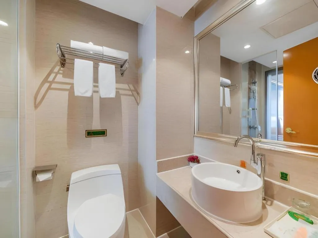 Vienna Hotel Guangdong Shaoguan Renhua Danxiashan County Center