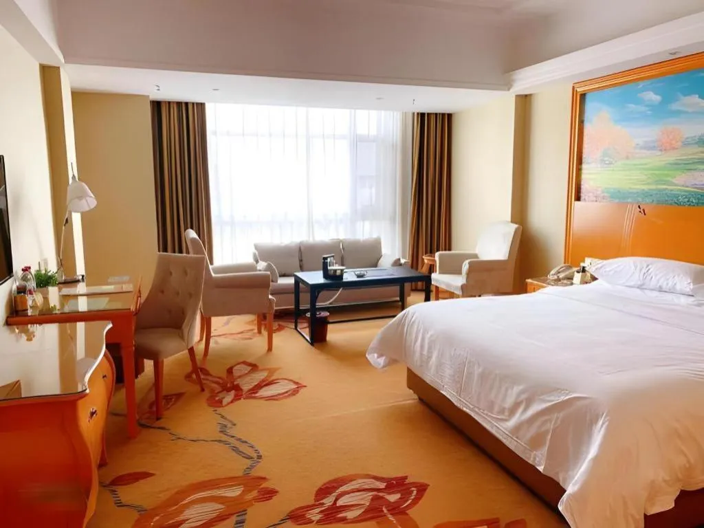 Bed in Vienna Hotel Guangdong Shaoguan Renhua Danxiashan County Center