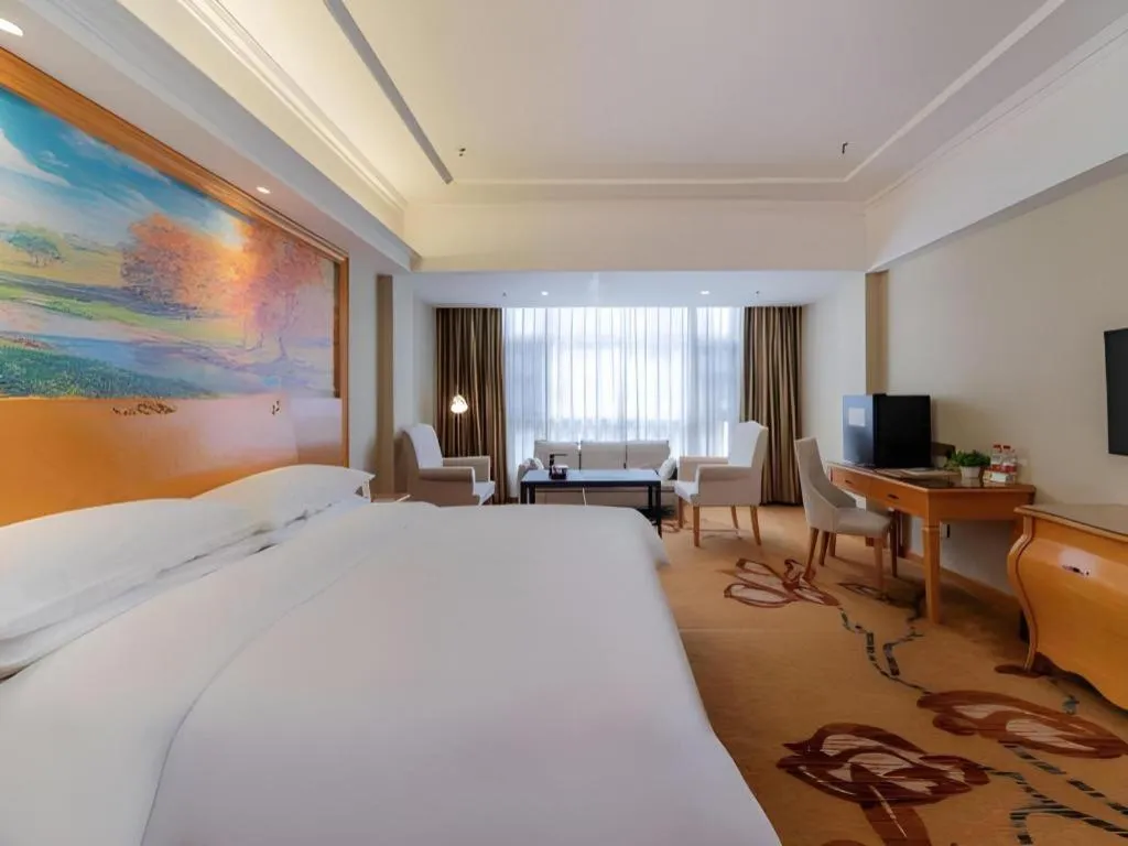 Bed in Vienna Hotel Guangdong Shaoguan Renhua Danxiashan County Center