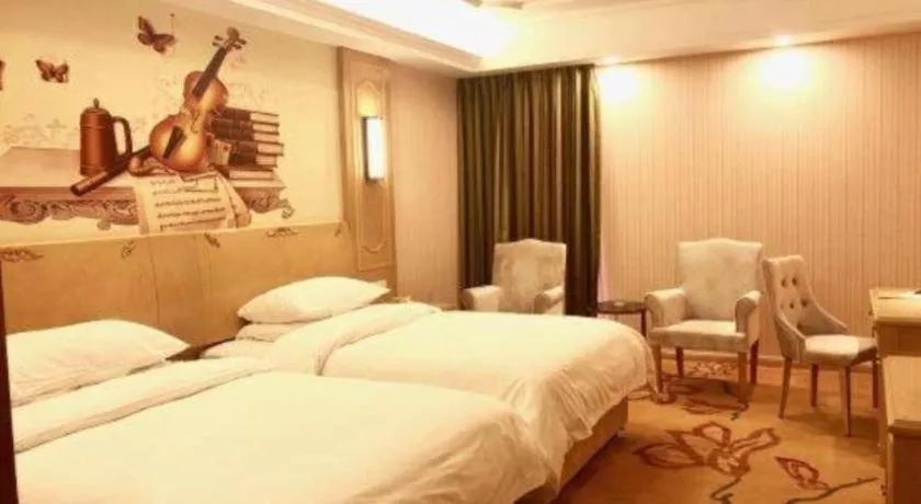 Bed in Vienna Hotel Chengdu Chadianzi Toursim Center