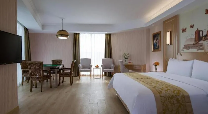 Bed in Vienna Hotel Chengdu Chadianzi Toursim Center