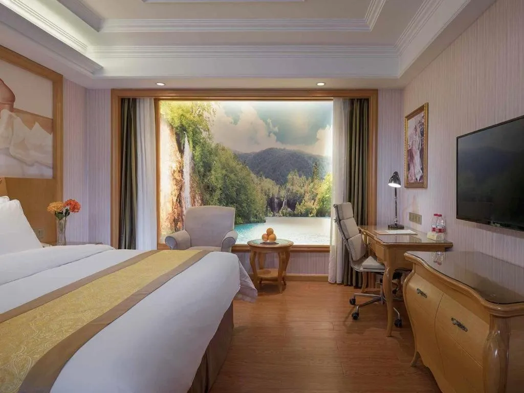 Bed in Vienna Hotel Chengdu Chadianzi Toursim Center