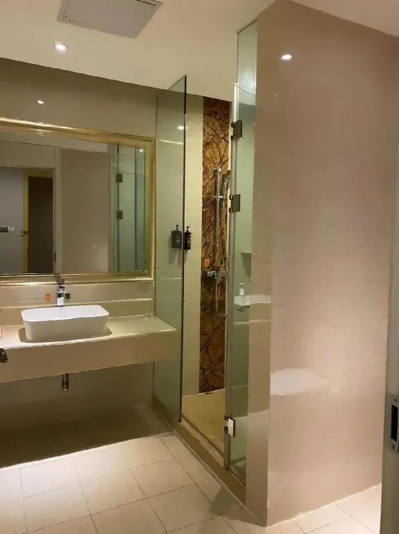 Vienna Hotel Chengdu Chadianzi Toursim Center