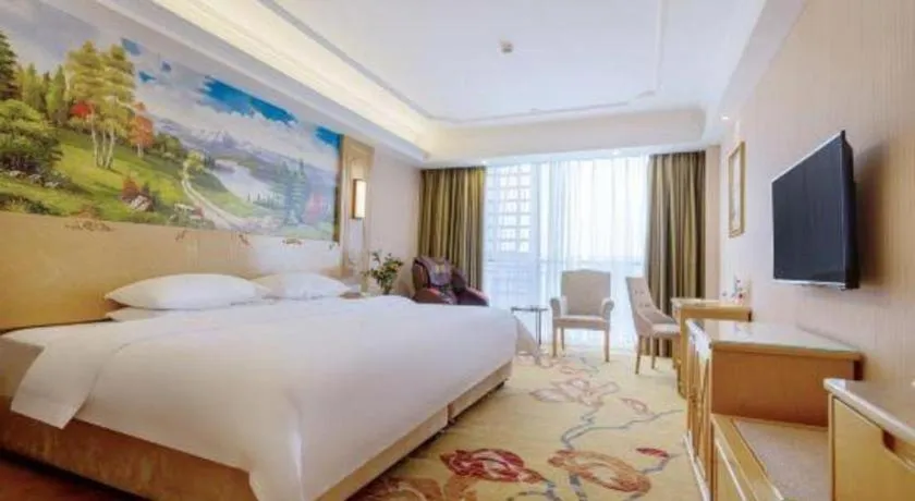 Bed in Vienna Hotel Chengdu Chadianzi Toursim Center