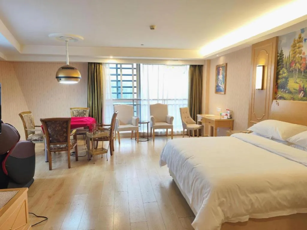 Bed in Vienna Hotel Chengdu Chadianzi Toursim Center