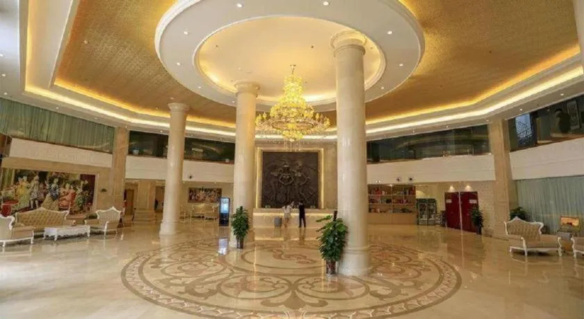 Vienna Hotel Shandong Linyi Mengyin