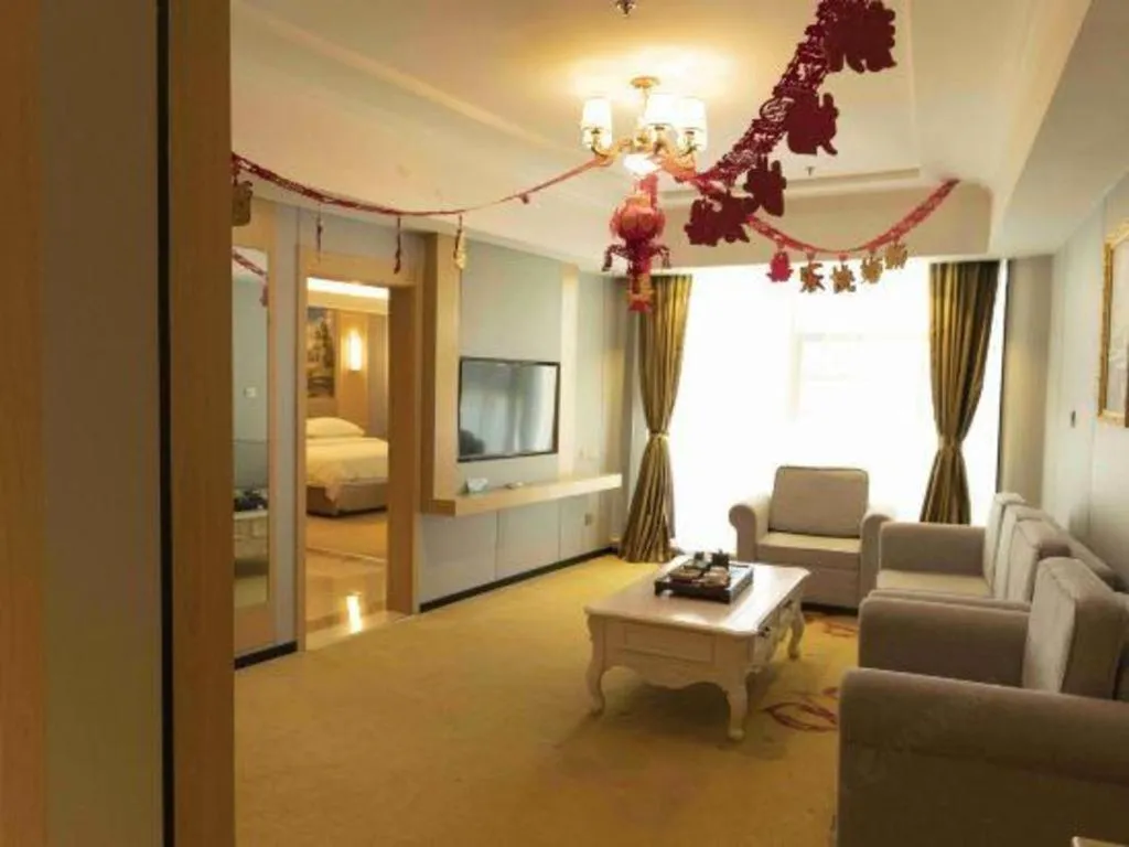 Vienna Hotel Shandong Linyi Mengyin