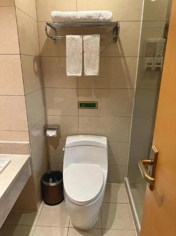 Vienna Hotel Guangdong Zhaoqing Sihui Tianguangxu