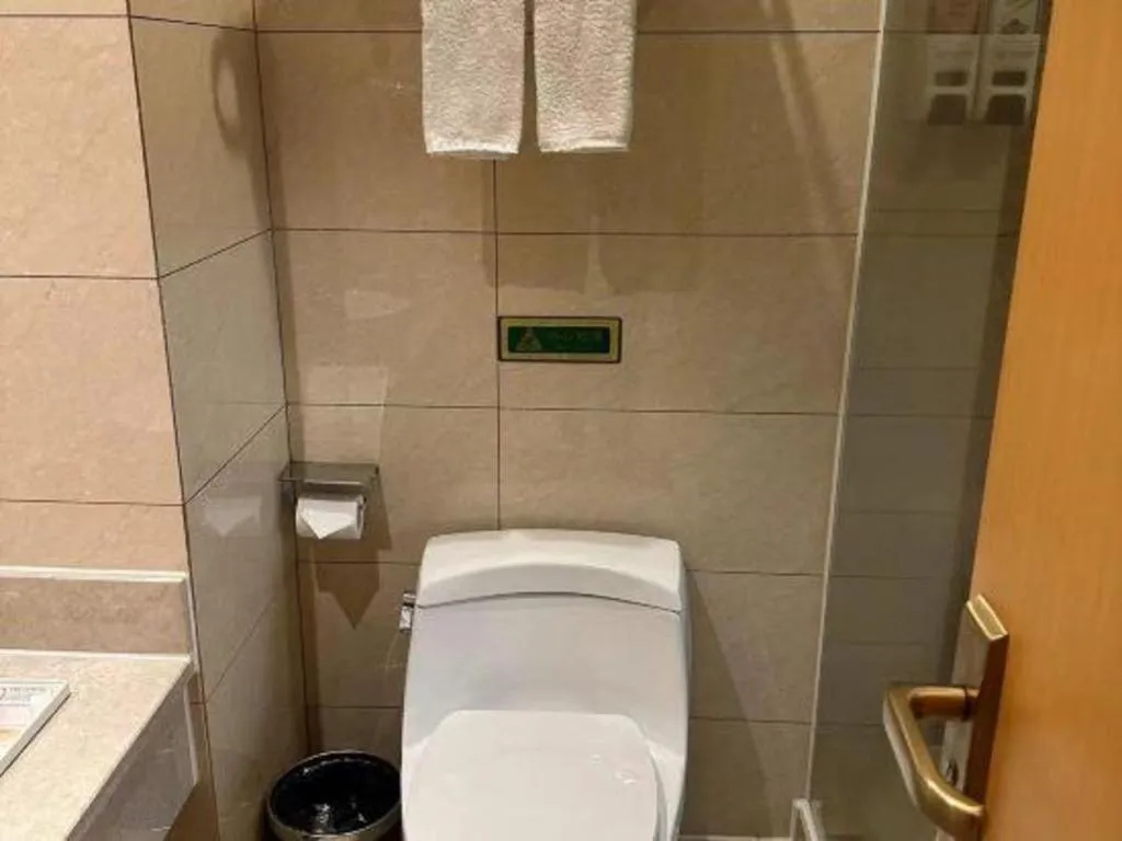 Vienna Hotel Guangdong Zhaoqing Sihui Tianguangxu