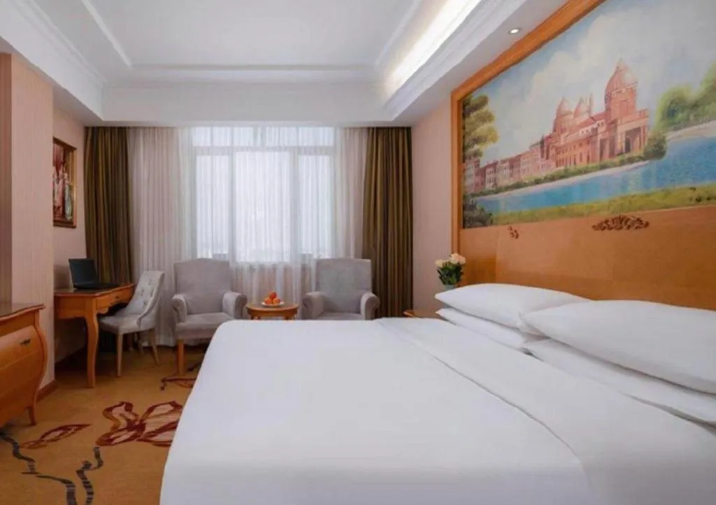 Bed in Vienna Hotel Guangdong Shantou South Bus Station