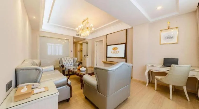 Vienna Hotel Guangdong Shantou South Bus Station