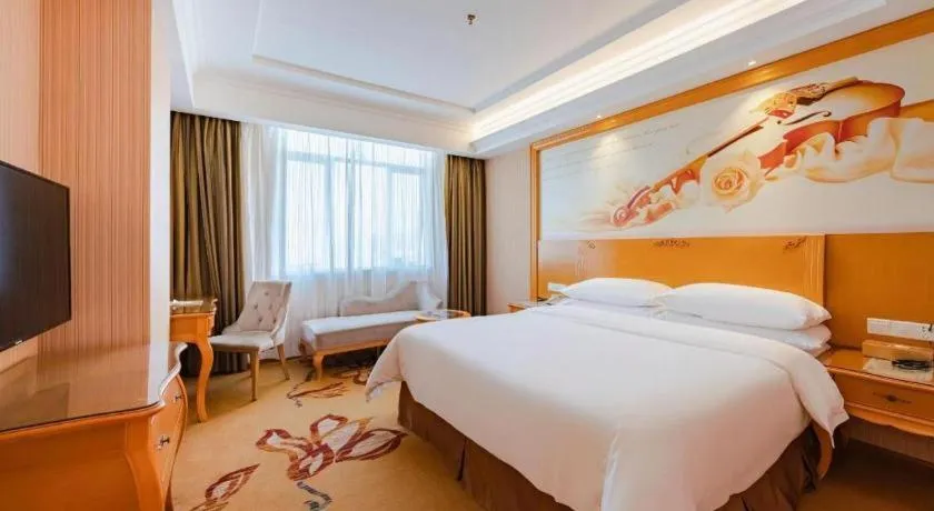 Bed in Vienna Hotel Guangdong Shantou South Bus Station