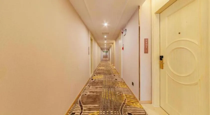 Vienna Hotel Guangdong Shantou South Bus Station